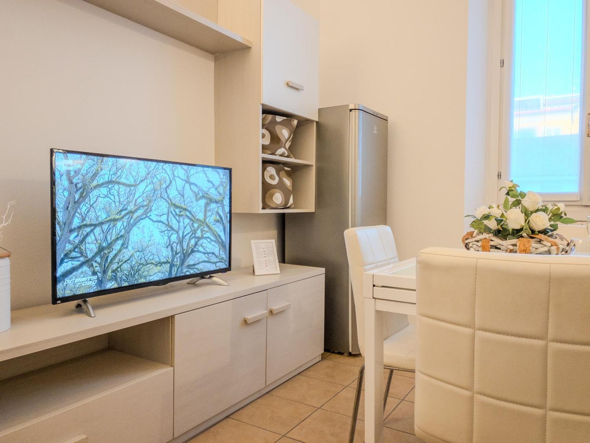 Ferienwohnung La Ringhiera Fiorita - 101 - 1 Min Centro Storico Monza Exterior foto
